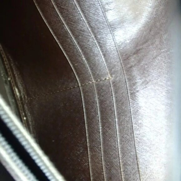 Authentic CELINE Macadam purse leather [Used] - Picture 13 of 16